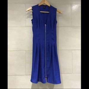 H&M Size 4 Zip Up Dress